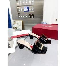 Roger Vivier Sandals